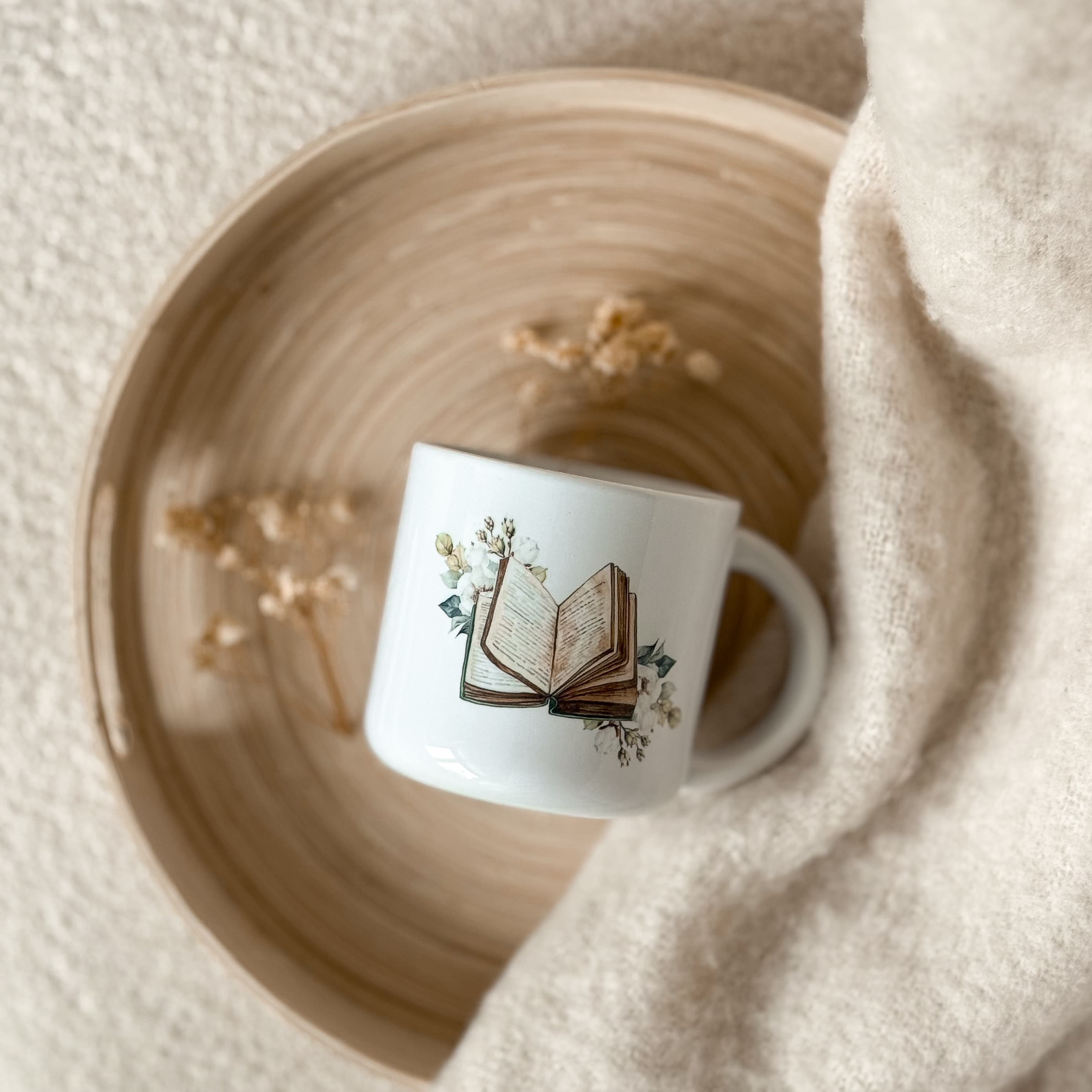 BOOK LOVER - kubek ceramiczny z nadrukiem