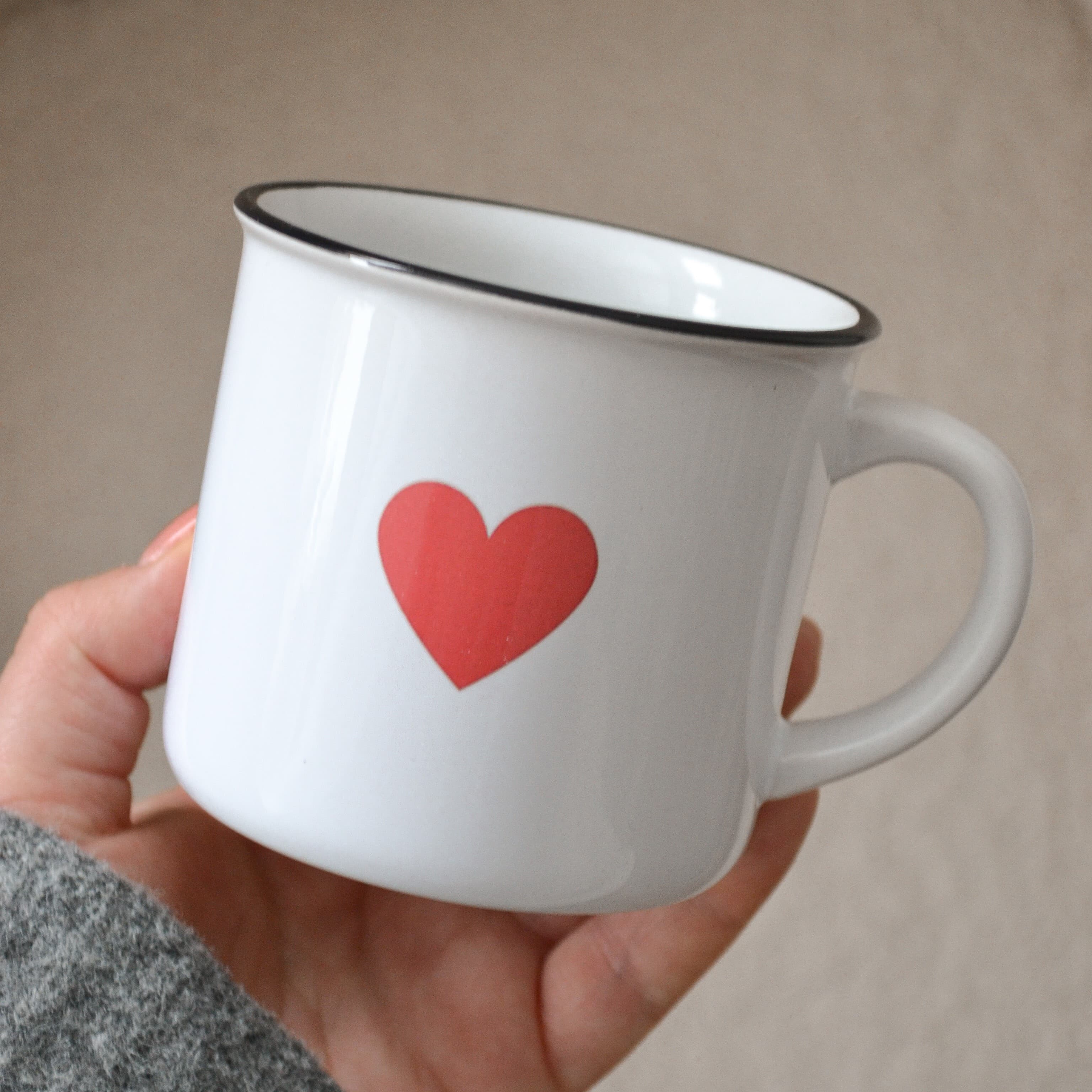 LOVE - kubek ceramiczny